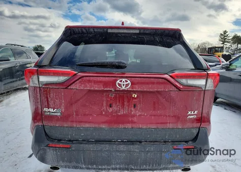 2019 Toyota Rav4 Xle из США, поврежденный, VIN JTMP1RFV6KD042896